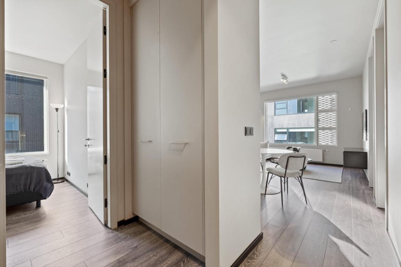Cozy Lux 2Br & 2Ba City Center With Free Parking Reykjavik Luaran gambar